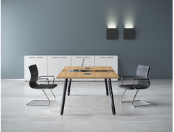 Стол для переговоров Arredo