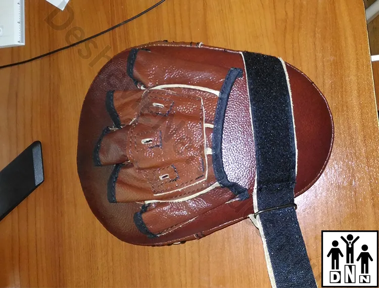 Боксёрские лапы / тайские пэды