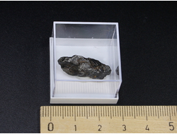 Метеорит "Сихотэ-Алинь", в пластиковом боксе, Россия, Приморский край (23*9*5 мм, 2,9 г) №23462