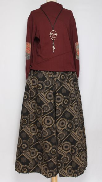 ЮБКА-БРЮКИ джинс-гобелен "ЗАЩИПЫ ОРНАМЕНТ" черная р.46-54