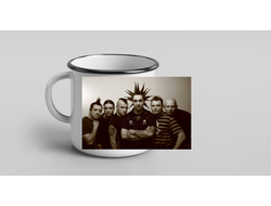 Кружка металлическая эмалированная Король и Шут №3