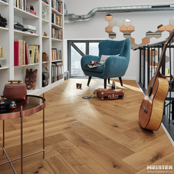 Паркетная доска PS 500 Meister Дуб витал Легкое морение 8811 в интерьере