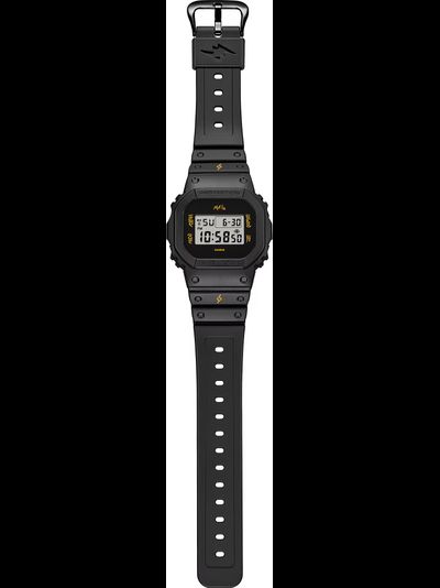 Часы Casio G-Shock DWE-5600JB-1A9