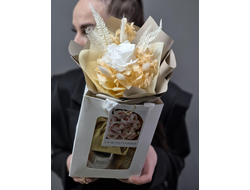 С заботой о маме