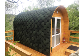 Деревянный домик для двоих гостей