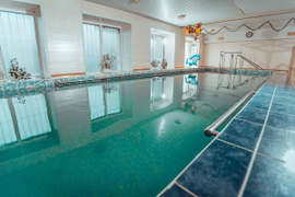 Бассейн (с инструктором)