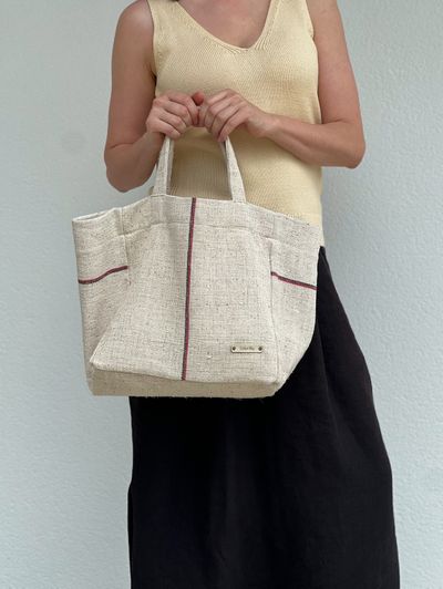 Сумка из домоткани на коротких ручках