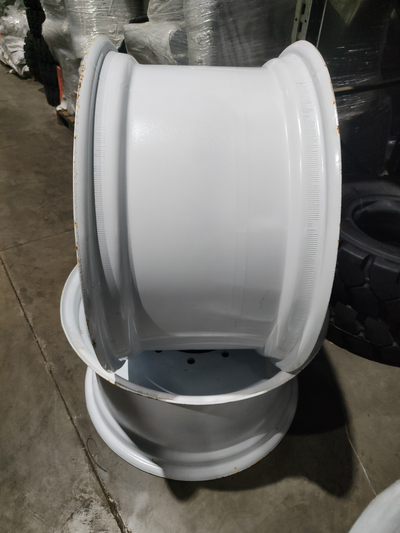 Диск 15x28 на Экскаватор-погрузчик Terex