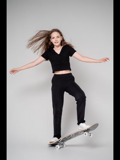 Брюки трикотажные со стрелкой