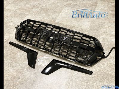 Решетка Toyota Land Cruiser 200 2015-2021 в стиле 300 GR Sport LED, с подсветкой