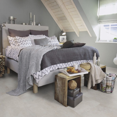 Виниловый пол Wineo 600 stone XL NoordFactory DB201W6 в интерьере комнаты