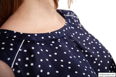 Блузка из вискозного шелка без рукава Pretty One 989 р.38/46 RU (Акция)