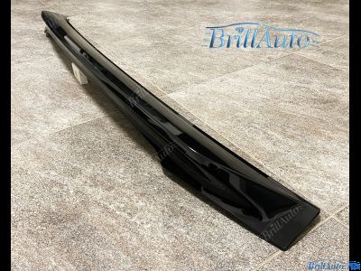 Спойлер Toyota Land Cruiser 200 16-21 черный