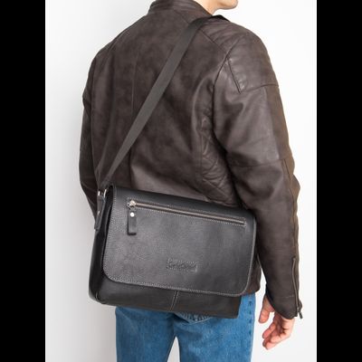 Кожаная мужская сумка Caltrano black (арт. 5067-01)