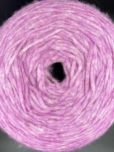 Filitaly Lab art.  Cash Baby (Филитали Лаб арт. Каш бэби),   30% кашемир 32% бэби альпака, 22% меринос, 16% РА; метраж: 270 м в 100 гр., цвет 18337 FUXIA (фуксия)