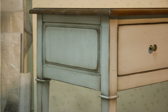 Консоль французская 2 ящика