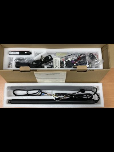 SKODA A8 Электро подъемник крышки багажника (5-й двери)