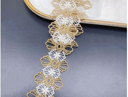 КРУЖЕВНАЯ ЛЕНТА, 4.1 СМ. АРТ. К-00019, 1 МЕТР. ЦВЕТ: Белый/золотистый