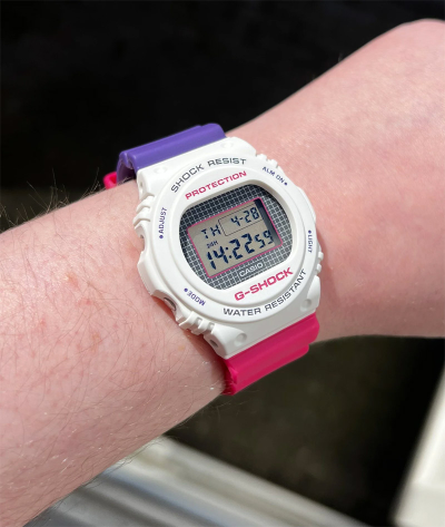 Часы Casio G-Shock DW-5700THB-7