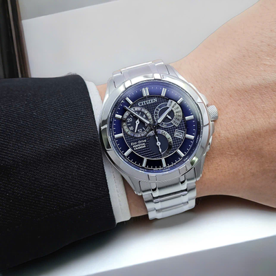 Наручные часы Citizen BL8160-58L