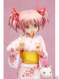 Фигурка 1/8  Мадока Канамэ (Madoka Kaname Yukata)