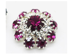 ПУГОВИЦЫ ДЕКОРАТИВНЫЕ СО СТРАЗАМИ Dolce&Gabbana, 22 мм. 50 шт. РК-00041. Цвет: малиновый