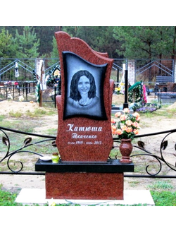 Оригинальный памятник на могилу дочери