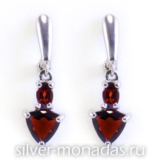 Серьги из серебра 925 пробы с натуральными гранатами (СМ-135)