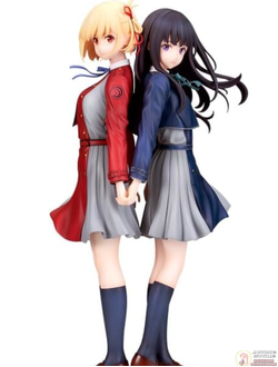 Фигурка 1/8 Такина Иноуэ и Тисато Нисикиги (Takina Inoue, Chisato Nishikigi Alter)
