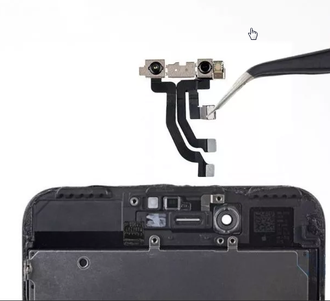 Замена фронтальной камеры iPhone XS Max