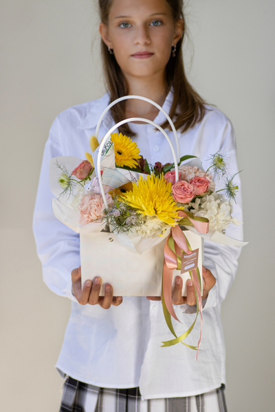 ЦВЕТОЧНАЯ КОМПОЗИЦИЯ ДЛЯ УЧИТЕЛЯ № 861