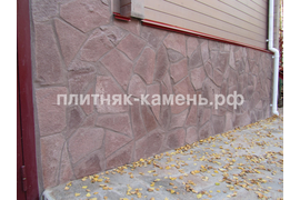 Облицовка цоколя натуральным камнем