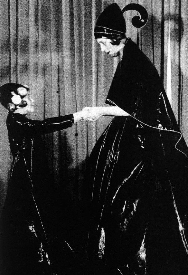 Jeanne Lanvin (Жанн Ланвен) и ее дочери Мари-Бланш 1907 год Lanvin Ланван Ланвин Ланвен духи туалетная вода винтажная онлайн парфюмерия Lanvin парфюм +купить