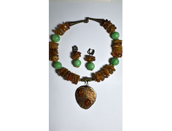 комплект с янтарем