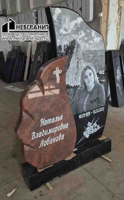 Памятник  из красного  гранита 548 эксклюзивный