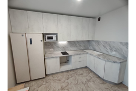 Кухня белая