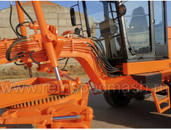 Автогрейдер ГС-14.02