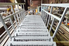 металлические лестницы