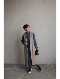 Жилет из шерсти (песочный)