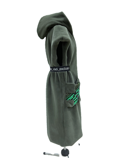 Жилет из эко меха модель 127