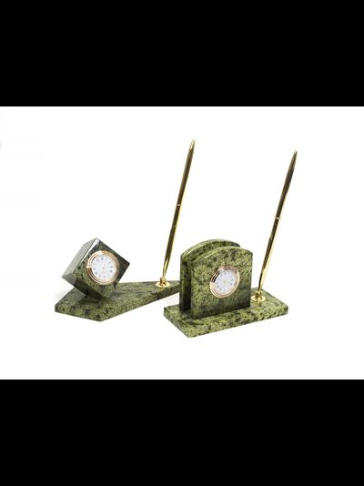 Визитницы настольные с часами, разные виды