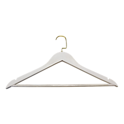 Белая вешалка для одежды