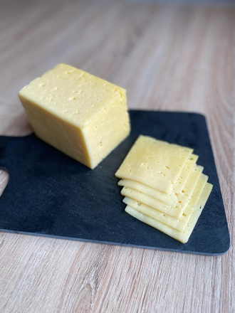 Натуральный сыр по домашнему рецепту с доставкой на дом | ферма СытникЪ