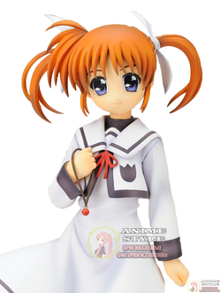 Фигурка  1/7 Наноха Такамати (Takamachi Nanoha School Uniform)