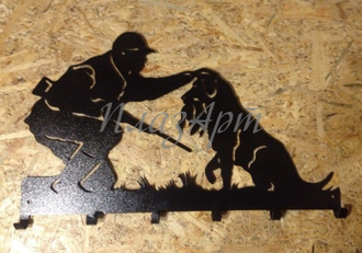 вешалка охотник