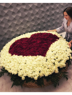 1001 роза "Сердце"