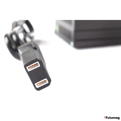 Зарядное устройство Rutrike для LiFePo4 аккумуляторов 60V52AH (10A)