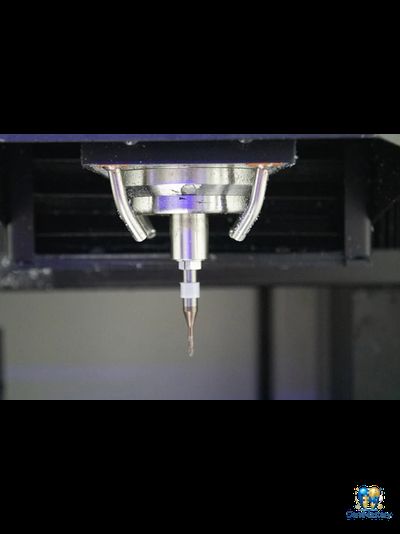 Фрезерный станок F5T Pro: высокая производительность и качество обработки сложных протезов