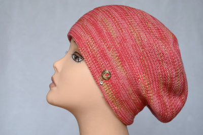 Красный женский вязаный берет весна - осень Италия Vizio SA 9