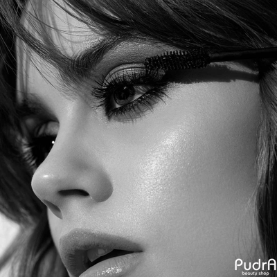 VIVIENNE SABO Тушь объемная с эффектом накладных ресниц Femme Fatale | Вивьен Сабо